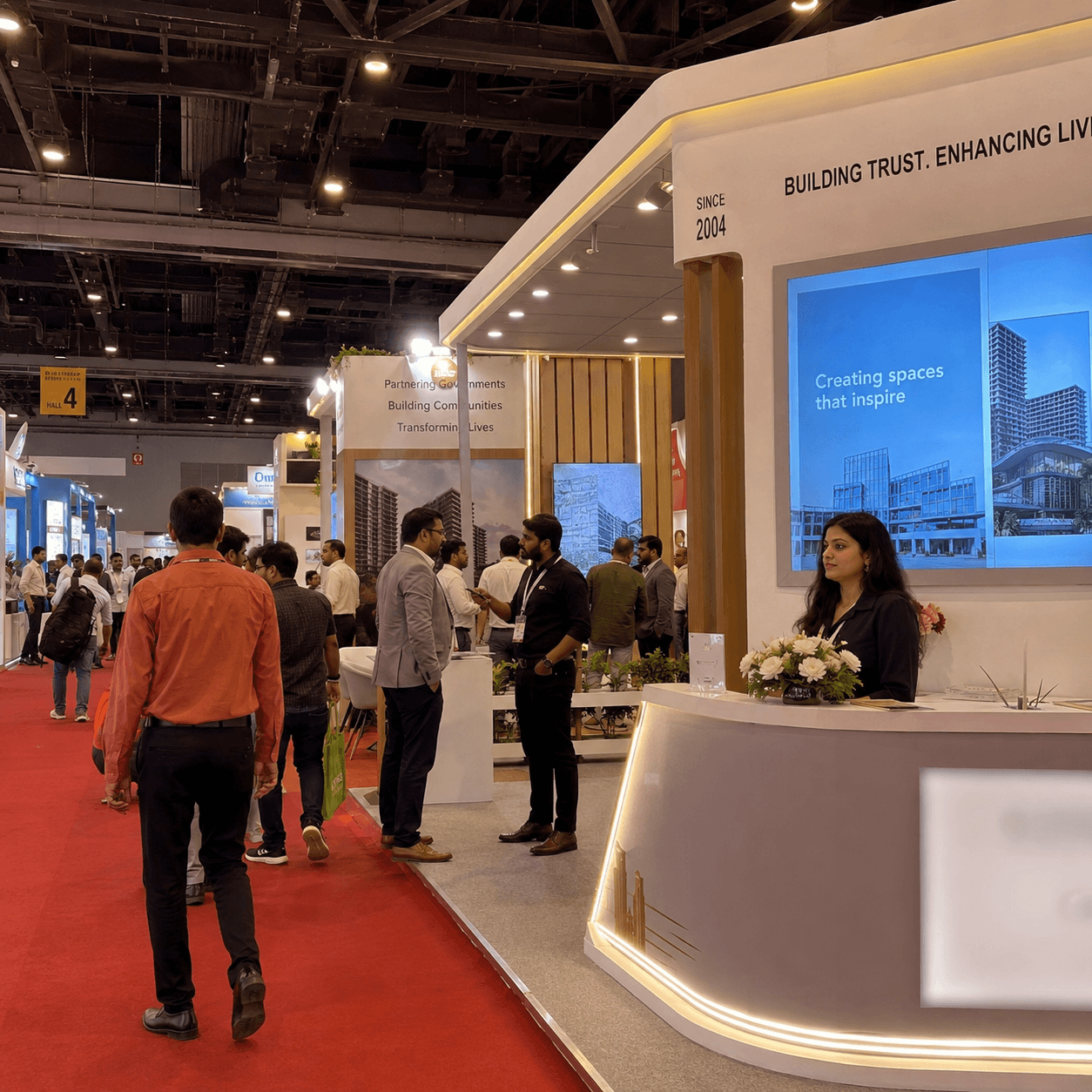 Final expo floor walkaround